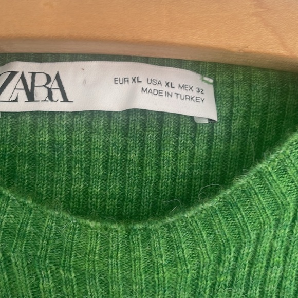 Zara side-tie knit - Picture 3 of 3